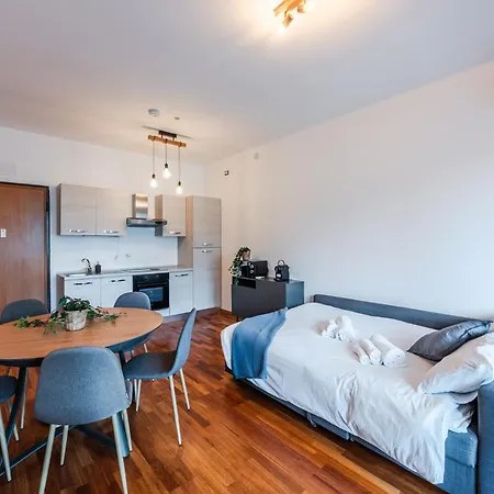 Tolstoj 1, Superior By Smartstay - Via Tortona, M4, Navigli * Милан