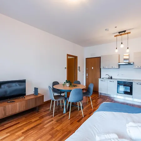 Tolstoj 1, Superior By Smartstay - Via Tortona, M4, Navigli * Милан
