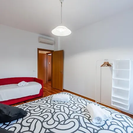 Апартаменты Tolstoj 1, Superior By Smartstay - Via Tortona, M4, Navigli *