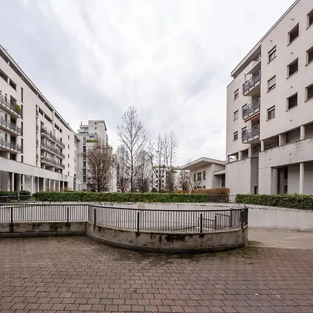 Апартаменты Tolstoj 1, Superior By Smartstay - Via Tortona, M4, Navigli